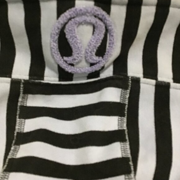 Lululemon Special Edition Scuba Hoodie Om Namaste Sea Stripe Polar Haze Size 10 - Picture 12 of 14
